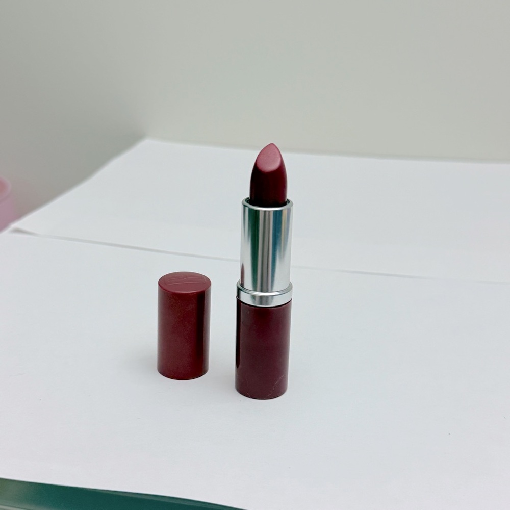 Clinique pop lipcolor lipstick in Love Pop